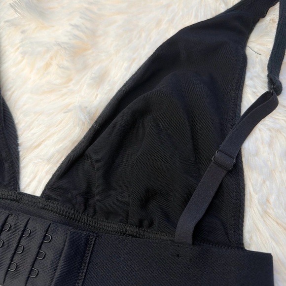 SKIMS Plunge Bralette S - Picture 6 of 6